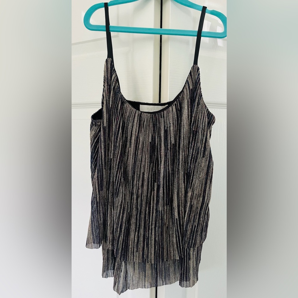 Eri + Ali Metallic Tank